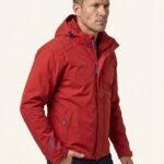 Ben – Funktionsbekleidung Ganzkörper, lockere Pose