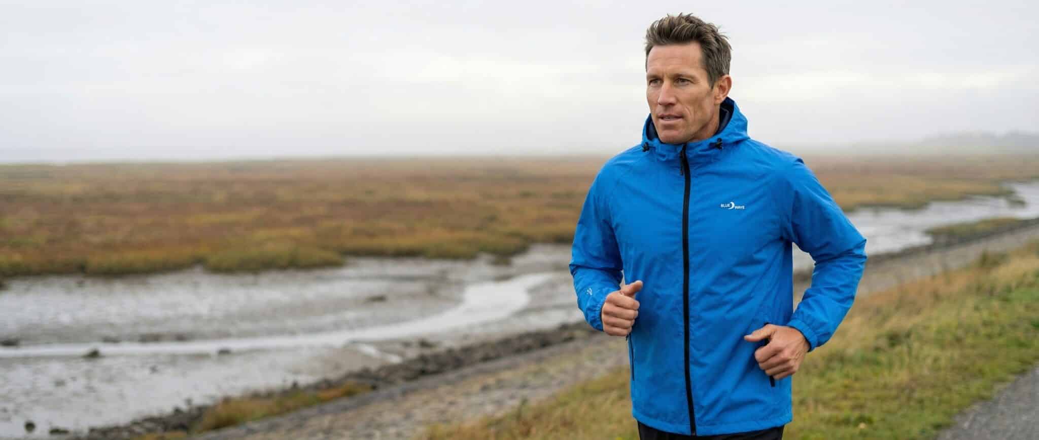 Fabian – Funktionsbekleidung in norddeutscher Landschaft