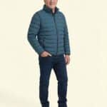 Max – Herren Ganzkörper, lockere Pose