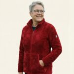 Nele – Damen Ganzkörper, lockere Pose