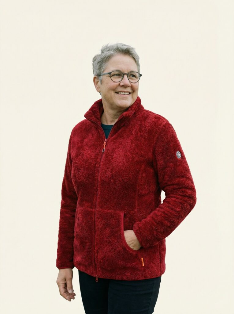 Nele – Damen Ganzkörper, lockere Pose