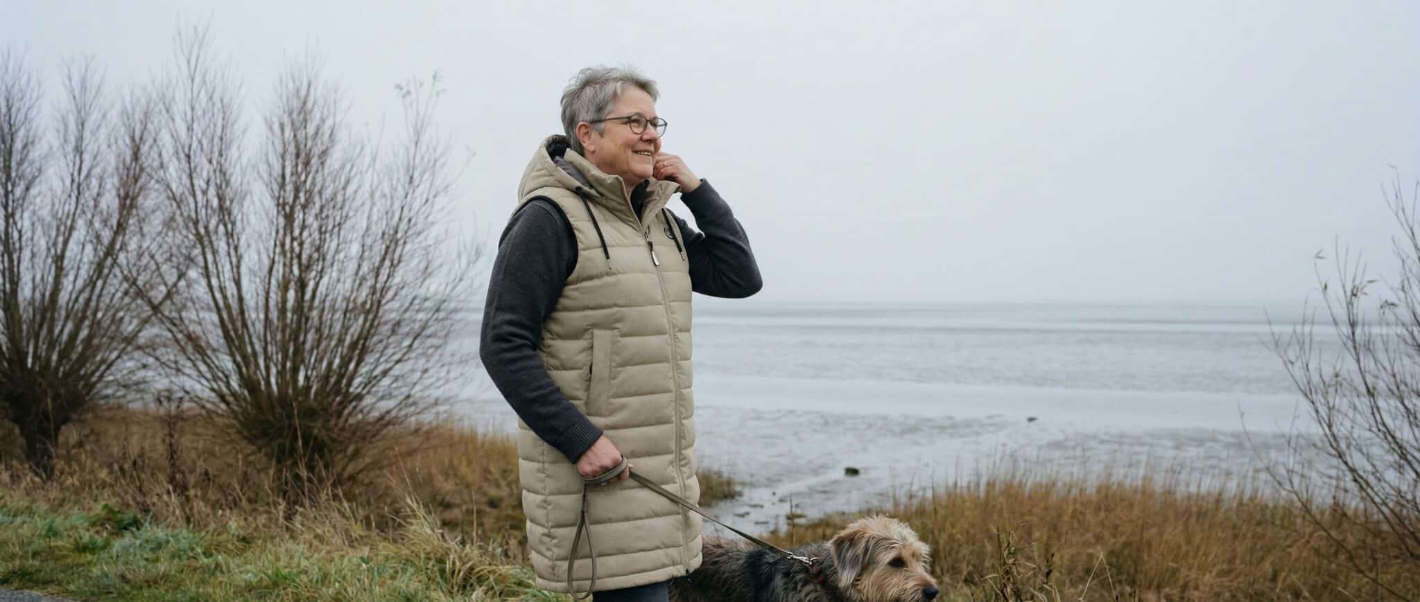 Nathalia – Damen in norddeutscher Landschaft