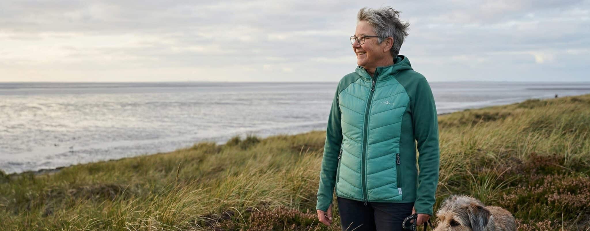 Marlene – Damen in norddeutscher Landschaft